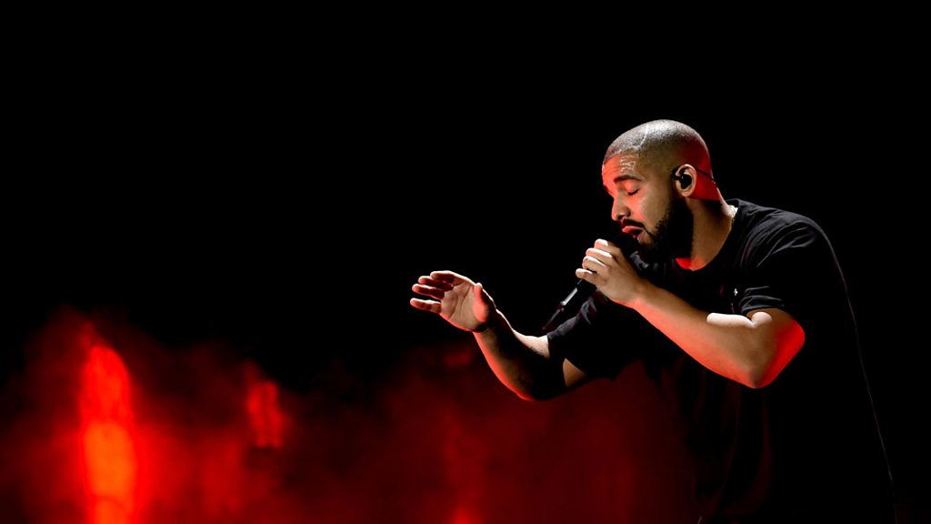 Music News LIVE: Drake calls for world peace