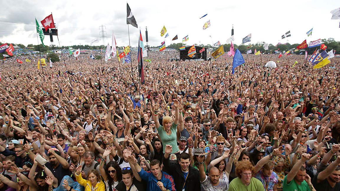 Music News LIVE: More Glastonbury bands announced - Music News LIVE - BBC