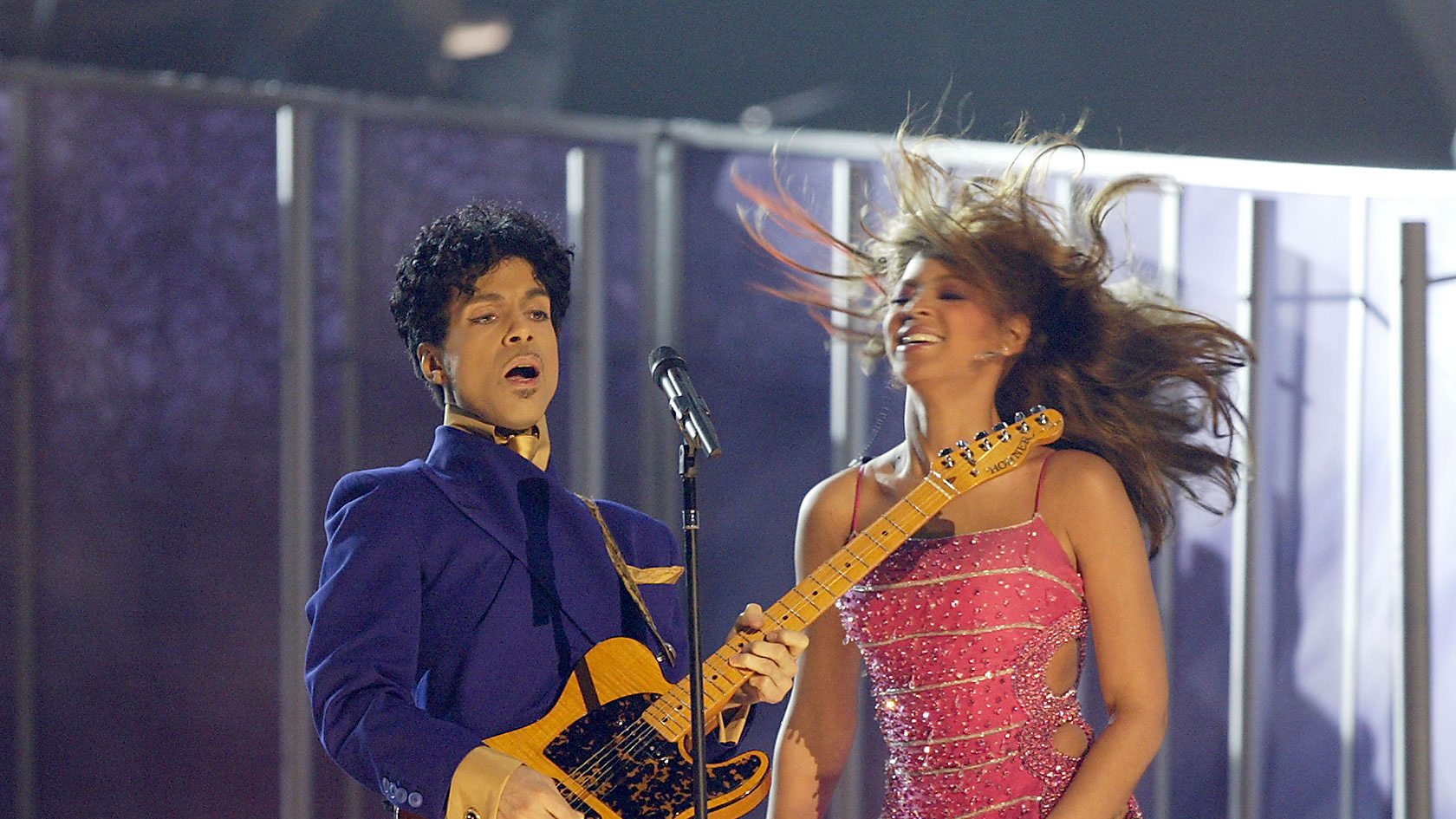 Beyonce: Prince more than just an 'icon' to me - Music News LIVE - BBC